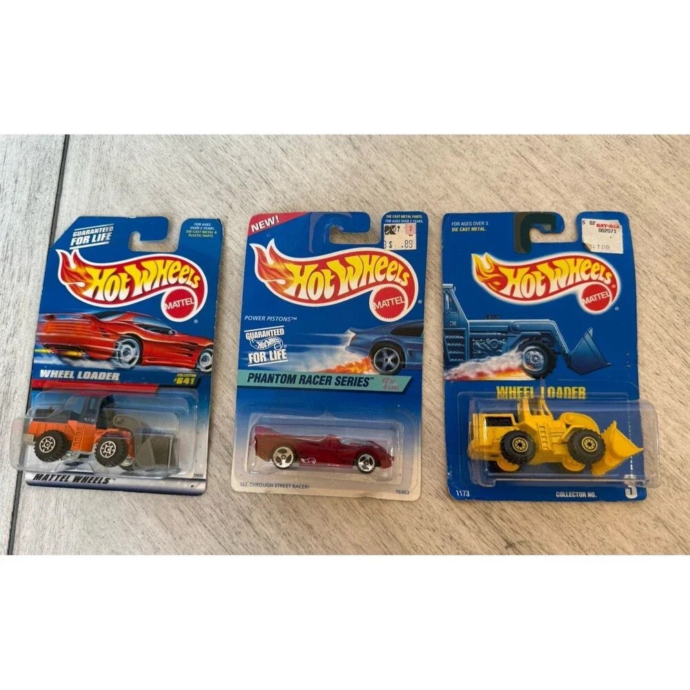 Lot 5‎ Vintage Mattel Hot Wheels Die Cast Cars 1991-2004 Collectible Vehicles